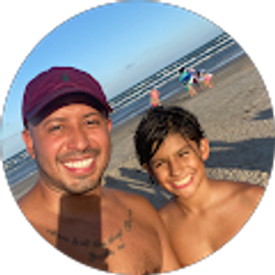 Profile photo of jonathan de la garza