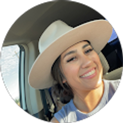 Profile photo of Alicia Crow