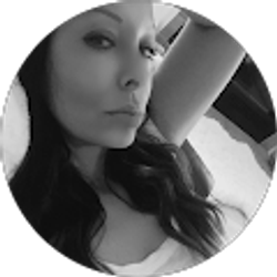 Profile photo of Leigh Wade