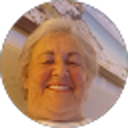 Profile photo of Helen Murphy