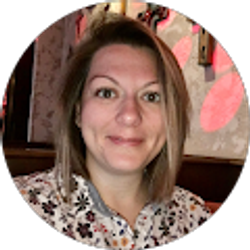 Profile photo of Amy Aslinger