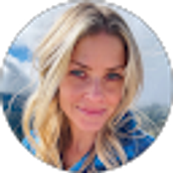 Profile photo of Amanda Wells