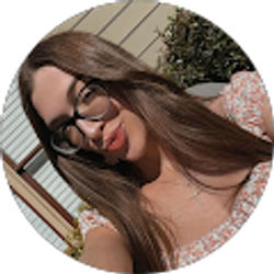 Profile photo of Olivia Lamb