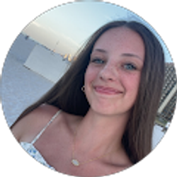 Profile photo of Millie Taylor