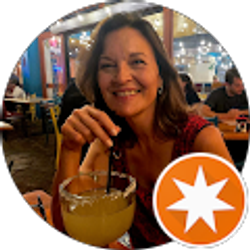 Profile photo of Rae Wise