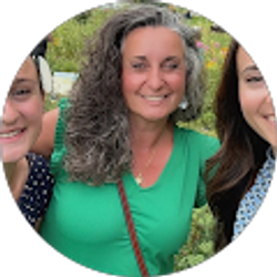 Profile photo of Laura Caserta
