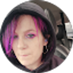 Profile photo of Kelly Dagion