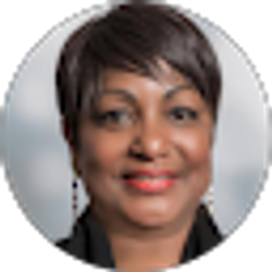 Profile photo of Faye Shelton