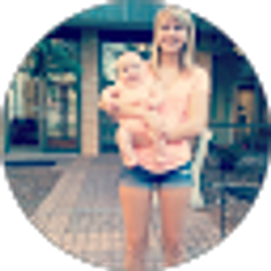 Profile photo of Alyssa Reyelts