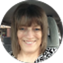 Profile photo of Joyce Fiet