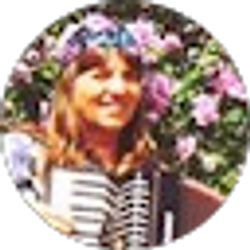 Profile photo of Ruth Neumann