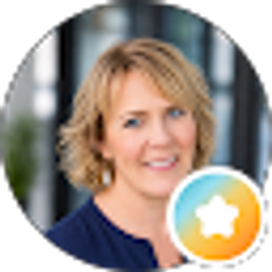 Profile photo of Dawn Bahr