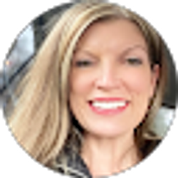 Profile photo of Autumn McNichols