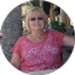 Profile photo of Julia Biro