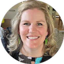 Profile photo of Lesley Lloyd