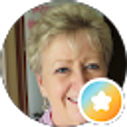 Profile photo of Sandy Swift