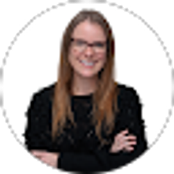 Profile photo of Julia Peebles