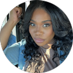 Profile photo of Shirley R