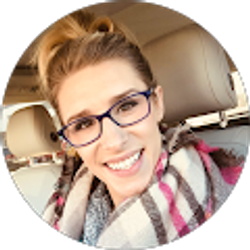 Profile photo of Ashley Dols