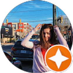 Profile photo of Sophie Hood