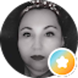 Profile photo of Luz Flores