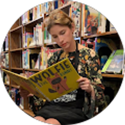 Profile photo of Anna DeFlorio