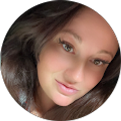 Profile photo of Alexis Haaland