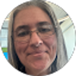 Profile photo of Kari Hazlett