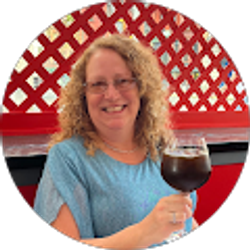 Profile photo of Tricia Lunova