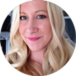 Profile photo of Elizabeth Leonard