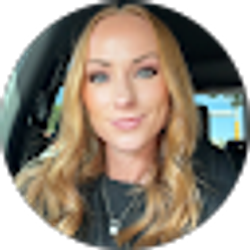 Profile photo of Victoria Kelloff