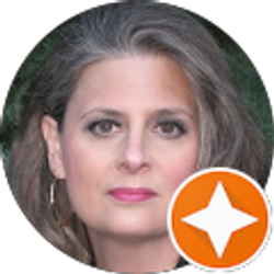 Profile photo of Dawn Nakash