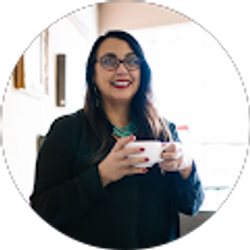 Profile photo of Deanna Hinsz