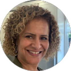 Profile photo of Vikki Reynoso