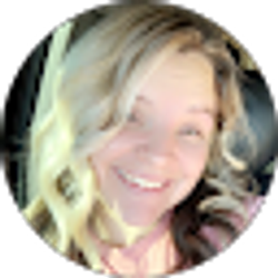 Profile photo of Elizabeth Yates