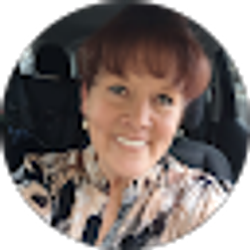 Profile photo of Natalie Simpson
