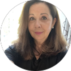 Profile photo of Donna Thomas