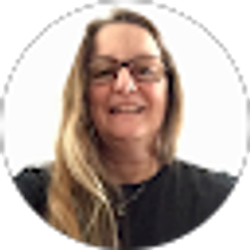 Profile photo of Sharon