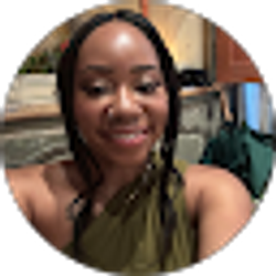 Profile photo of Jocelyn Langford