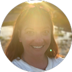 Profile photo of Liz Phillips