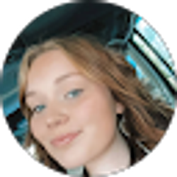 Profile photo of Carrie