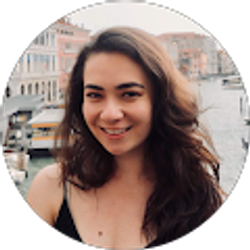 Profile photo of Leah Tang Roe