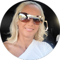 Profile photo of Renee McNeil