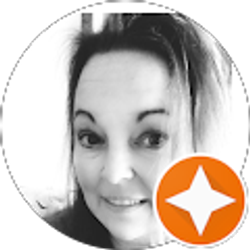 Profile photo of Kim Pizer