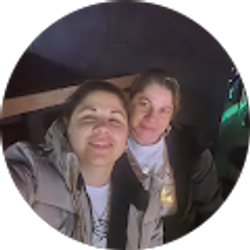 Profile photo of Yenia Perez