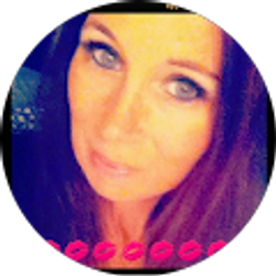 Profile photo of Tracie Herbertson