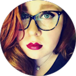 Profile photo of Phoebe Perez