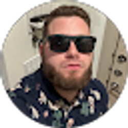Profile photo of Ronald Criollo