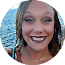 Profile photo of Lauren Hardin