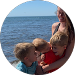 Profile photo of Shannon Mooney